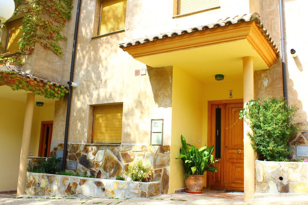 Residencial Los Robles Arroyo Frio Phòng bức ảnh