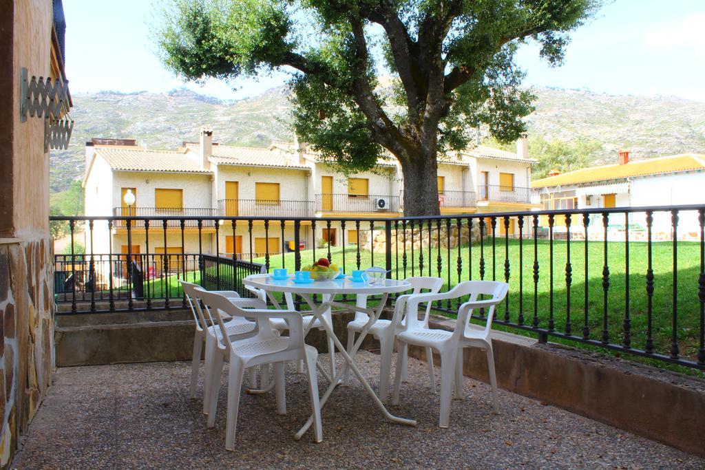 Residencial Los Robles Arroyo Frio Phòng bức ảnh