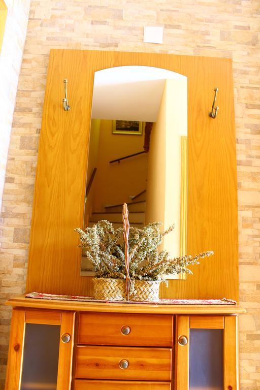 Residencial Los Robles Arroyo Frio Phòng bức ảnh