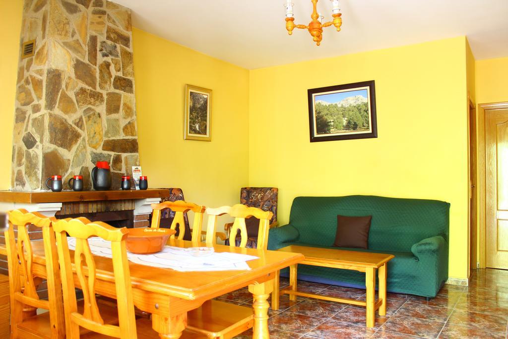 Residencial Los Robles Arroyo Frio Phòng bức ảnh
